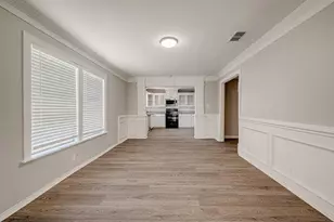 5831 Annunciation St, Houston, TX 77016 - Photo 9