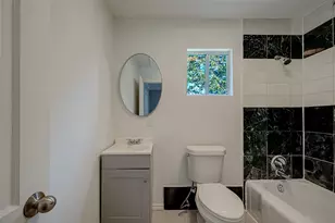 5831 Annunciation St, Houston, TX 77016 - Photo 23