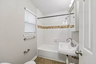 1223 W 25th Street #3, Houston, TX 77008 - Photo 7