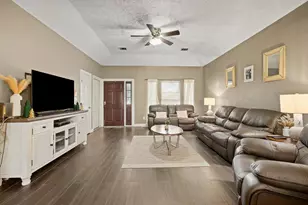 351 Cattle Drive Trail, Angleton, TX 77515 - Photo 9
