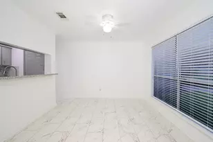 8615 Belle Park Dr, Houston, TX 77099 - Photo 13