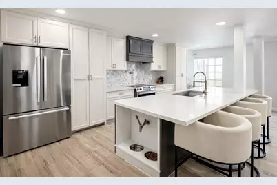 361 N Post Oak Lane #145, Houston, TX 77024 - Photo 1