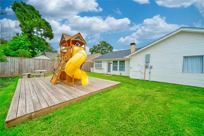 1323 Oakengates Drive, Houston, TX 77015 - Photo 9