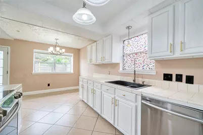 1323 Oakengates Drive, Houston, TX 77015 - Photo 19