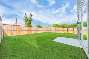 7902 Parnell St, Houston, TX 77051 - Photo 25