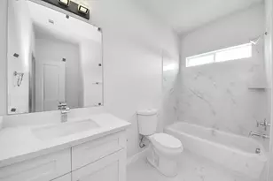 7902 Parnell St, Houston, TX 77051 - Photo 23