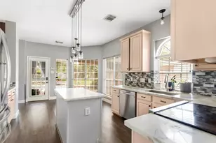 2010 Trail Water Ct, Kingwood, TX 77339 - Photo 19