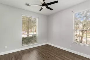2010 Trail Water Ct, Kingwood, TX 77339 - Photo 11