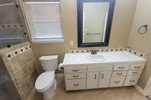 813 River Oaks, Huntsville, TX 77340 - Photo 19