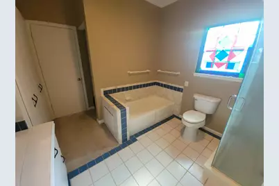 813 River Oaks, Huntsville, TX 77340 - Photo 7