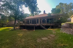 813 River Oaks, Huntsville, TX 77340 - Photo 23