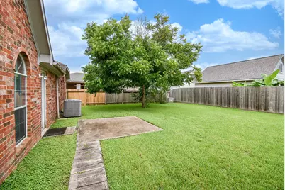 2214 Meadows Boulevard, League City, TX 77573 - Photo 37