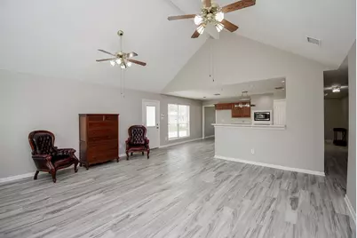 2214 Meadows Boulevard, League City, TX 77573 - Photo 13