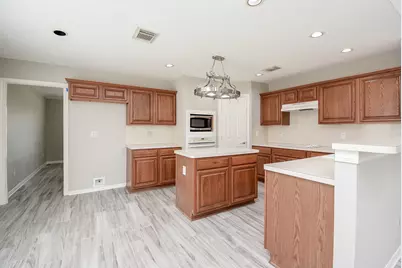 2214 Meadows Boulevard, League City, TX 77573 - Photo 17