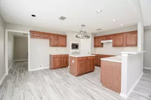 2214 Meadows Blvd, League City, TX 77573 - Photo 19