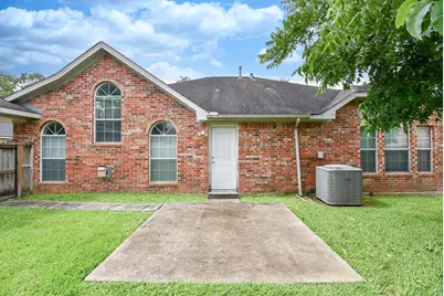 2214 Meadows Boulevard, League City, TX 77573 - Photo 41