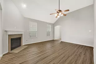 17255 Lafayette Hollow Ln, Humble, TX 77346 - Photo 9