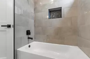 525 Co Rd 6617, Dayton, TX 77535 - Photo 23