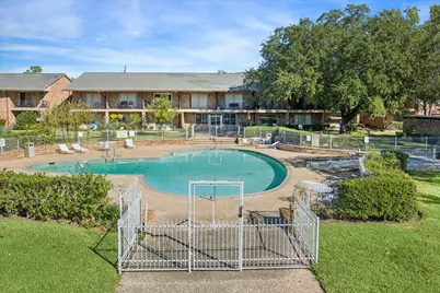 7600 Burgoyne Road #143, Houston, TX 77063 - Photo 15