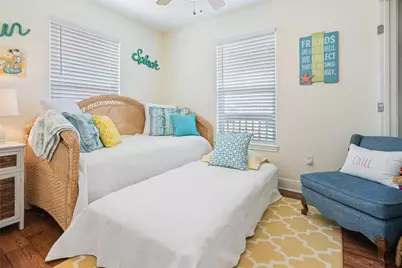 981 S Stingaree Drive, Crystal Beach, TX 77650 - Photo 17