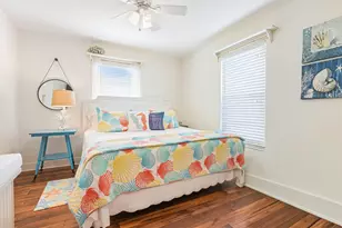 981 S Stingaree Dr, Crystal Beach, TX 77650 - Photo 13