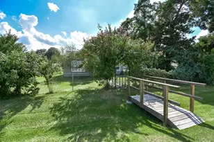 302 Damon St, Richmond, TX 77406 - Photo 5