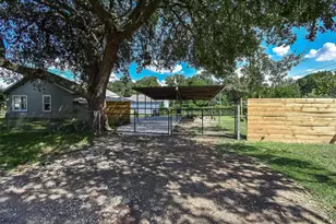 302 Damon St, Richmond, TX 77406 - Photo 31