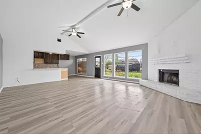 8006 White Swan Drive, Humble, TX 77396 - Photo 7