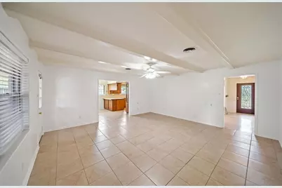 5002 Leafy Hollow Court, Houston, TX 77018 - Photo 13