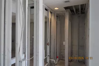 6527 Gladewell Drive, Houston, TX 77072 - Photo 19