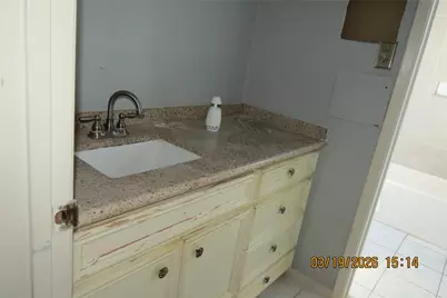 6527 Gladewell Drive, Houston, TX 77072 - Photo 23