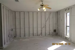 6527 Gladewell Dr, Houston, TX 77072 - Photo 13