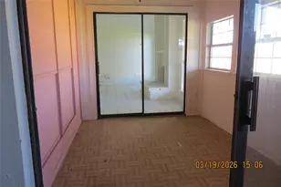 6527 Gladewell Dr, Houston, TX 77072 - Photo 5