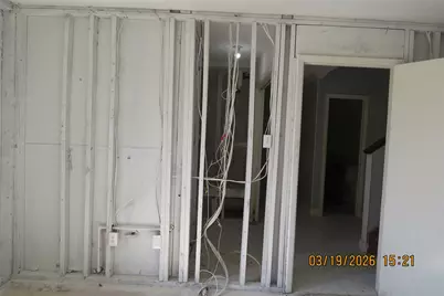 6527 Gladewell Drive, Houston, TX 77072 - Photo 27