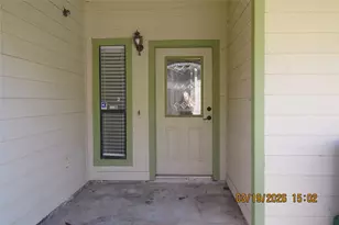 6527 Gladewell Dr, Houston, TX 77072 - Photo 3