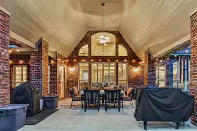 14327 Norhill Pointe Drive, Houston, TX 77044 - Photo 39