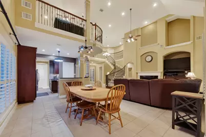 14327 Norhill Pointe Drive, Houston, TX 77044 - Photo 17