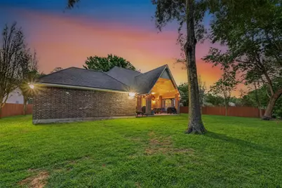 14327 Norhill Pointe Drive, Houston, TX 77044 - Photo 37