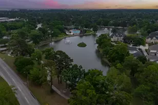 14327 Norhill Pointe Dr, Houston, TX 77044 - Photo 43