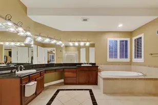 14327 Norhill Pointe Dr, Houston, TX 77044 - Photo 23