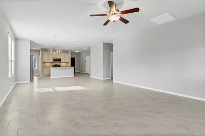 14019 S Wind Cave Court, Conroe, TX 77384 - Photo 9