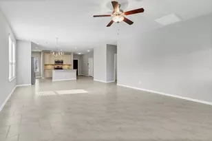 14019 S Wind Cave Ct, Conroe, TX 77384 - Photo 9