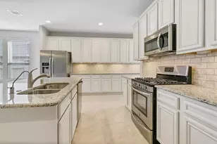 14019 S Wind Cave Ct, Conroe, TX 77384 - Photo 7