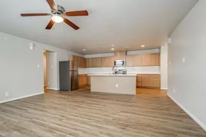 227 Park Place Circle #D, Waller, TX 77484 - Photo 3