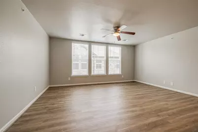 227 Park Place Circle #D, Waller, TX 77484 - Photo 5