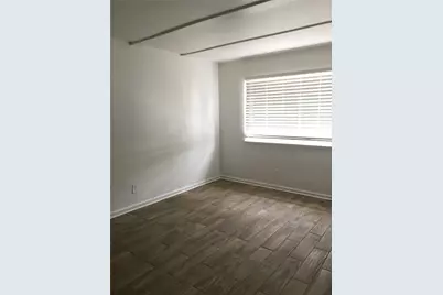 6200 W Tidwell Road #802, Houston, TX 77092 - Photo 5