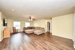 2531 Pelican Dr, Seabrook, TX 77586 - Photo 31