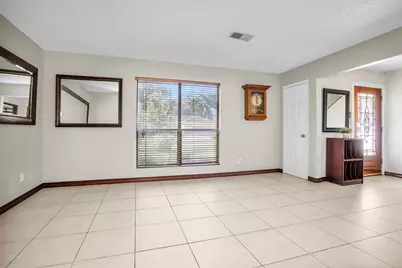 1102 Mosher Lane, Houston, TX 77088 - Photo 7