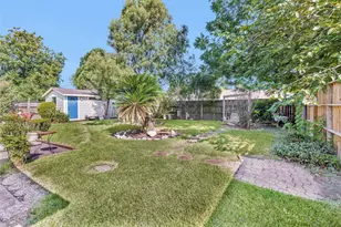 1102 Mosher Ln, Houston, TX 77088 - Photo 29