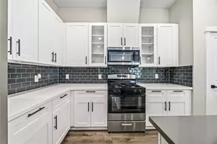 6713 Parker Grv Ln, Houston, TX 77076 - Photo 15